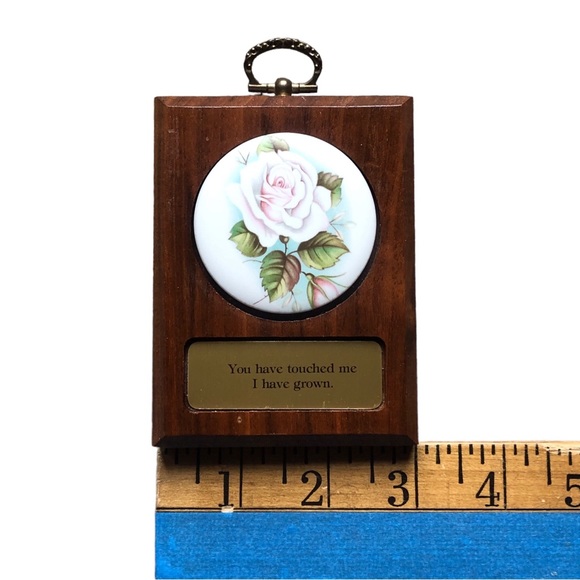 Rare Vintage Inspiration Plaque with Quote “You Have Touched Me, I Have Grown” - Picture 7 of 8